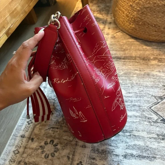 Ralph Lauren Andie drawstring bucket bag red andie 19 sailboats - Picture 11 of 13